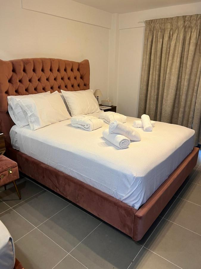 Airport Luxury Stay Артеміда Екстер'єр фото